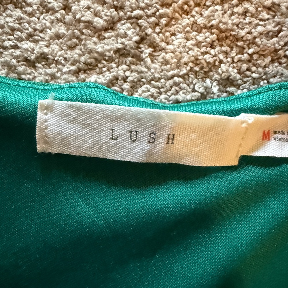 Green Ruffled Wrap Sundress - Picture 2 of 12